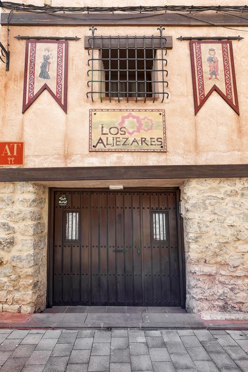 Apartamentos Los Aljezares Gea De Albarracin Bagian luar foto