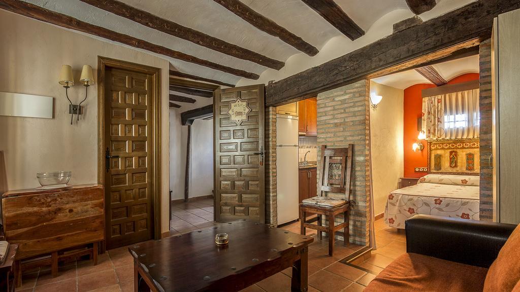 Apartamentos Los Aljezares Gea De Albarracin Bagian luar foto