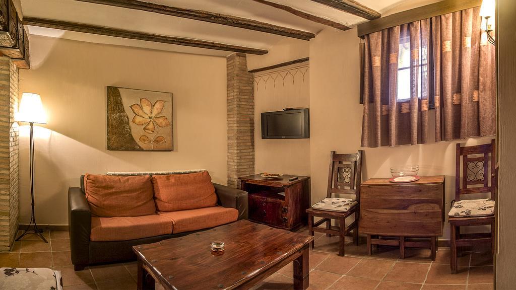 Apartamentos Los Aljezares Gea De Albarracin Bagian luar foto