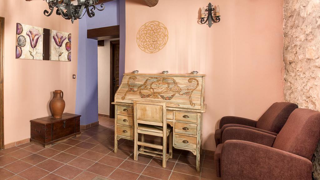 Apartamentos Los Aljezares Gea De Albarracin Bagian luar foto