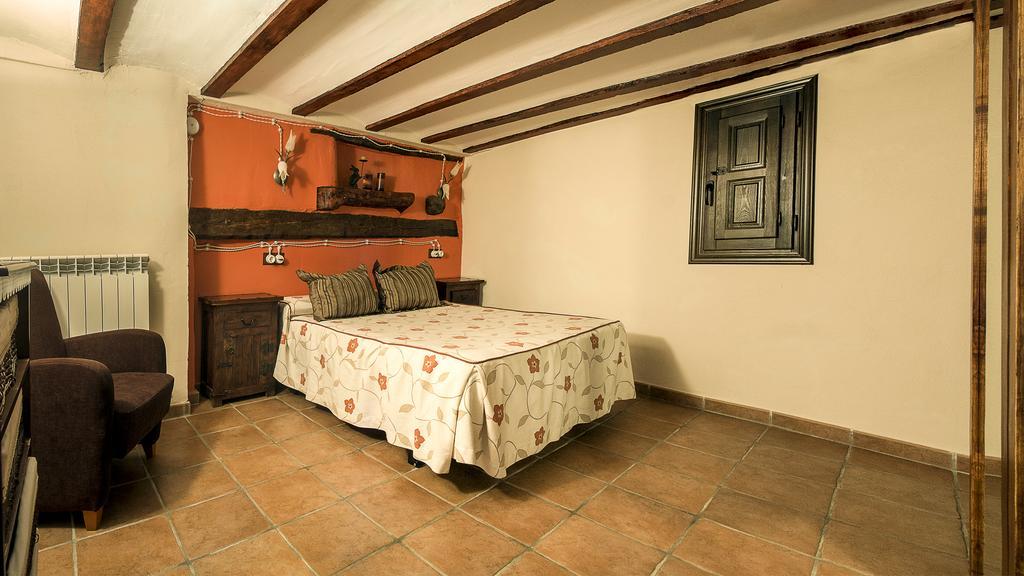 Apartamentos Los Aljezares Gea De Albarracin Bagian luar foto